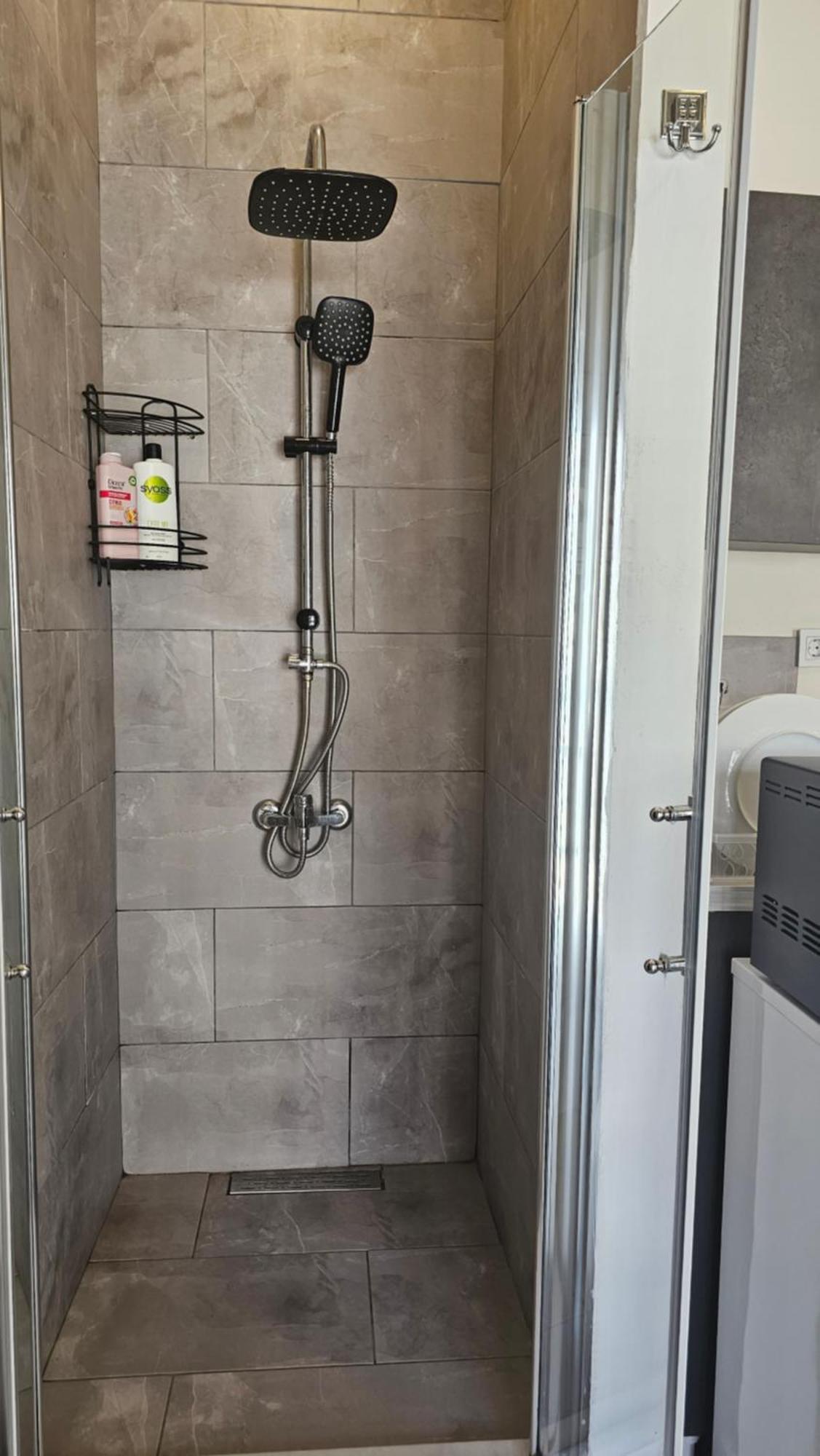 Luxury Suites In Cihangir The Best Part Of Taksim City Center Provincia di Provincia di Istanbul Esterno foto
