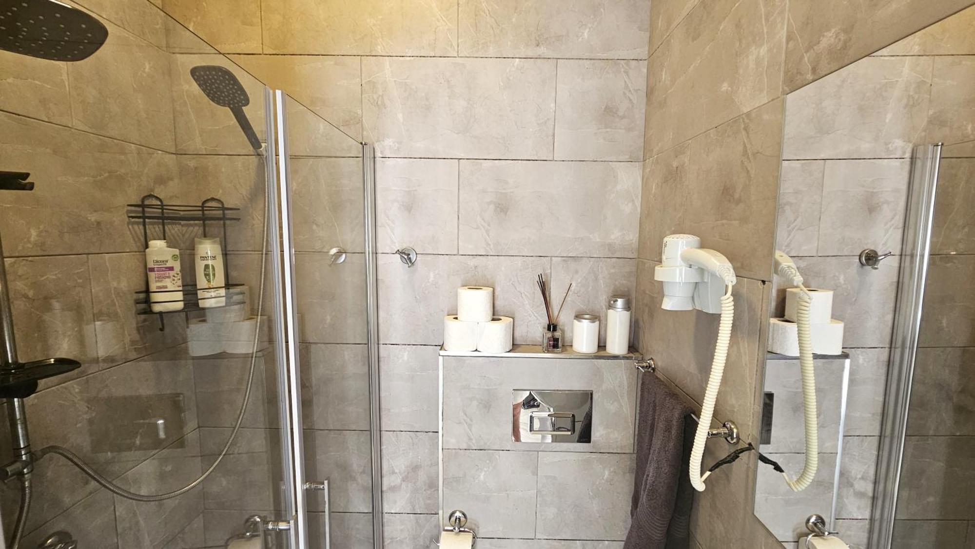 Luxury Suites In Cihangir The Best Part Of Taksim City Center Provincia di Provincia di Istanbul Esterno foto